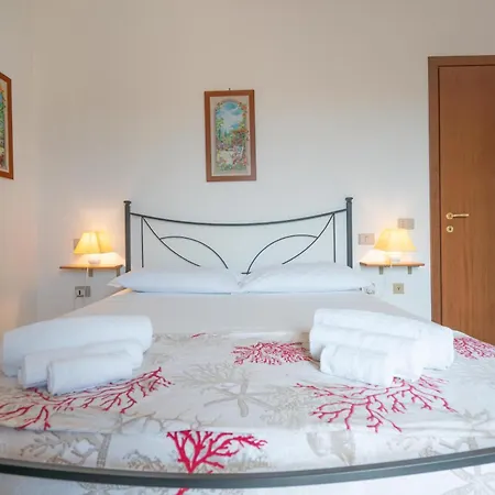 בית נופש Casa Aurora *